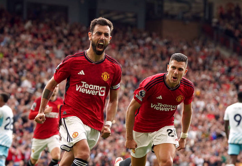 Прощавай TeamViewer?: Манчестер Юнайтед веде переговори про нового титульного спонсора