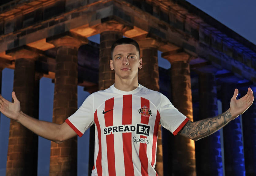 Сандерленд офіційно представив Русина Сандерленд офіційно представив Русина