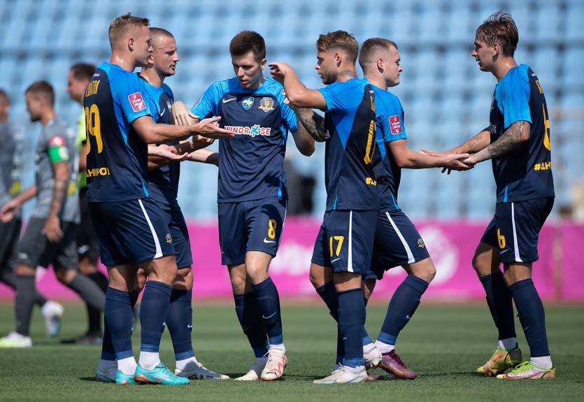 Днепр-1 - Колос: онлайн-трансляция матча чемпионата Украины (17.09.23) Днепр-1 - Колос: онлайн-трансляция матча чемпионата Украины (17.09.23)