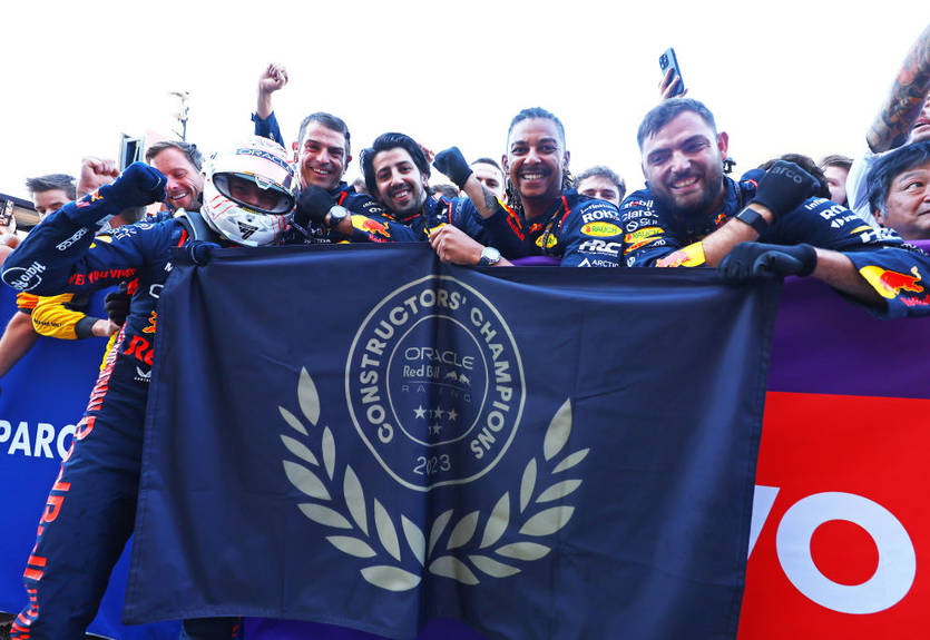 Ред Булл - победитель Кубка конструкторов 2023 года