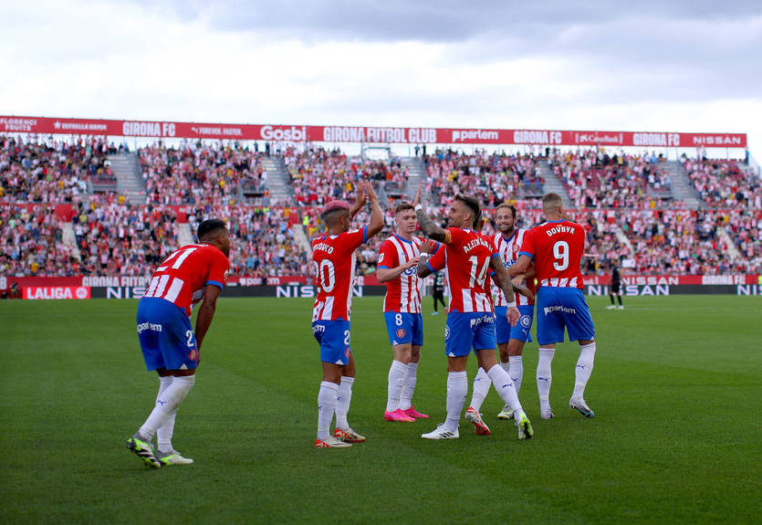 Танцы (временно) лучшей команды Испании: Жирона отмечает лидерство Ла Лиги