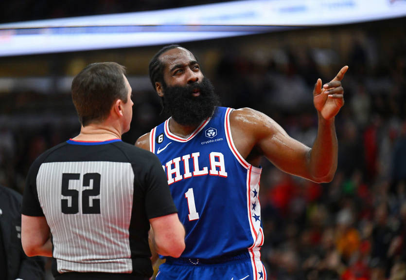 Харден все еще надеется на обмен из Филадельфии в Клипперс