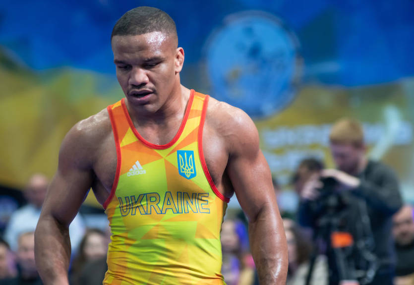 Беленюк пройшов у бронзовий фінал чемпіонату світу з греко-римської боротьби