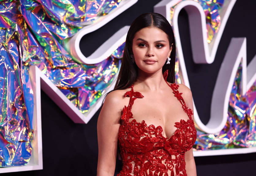 Известная певица посетила матч ПСЖ - Марсель