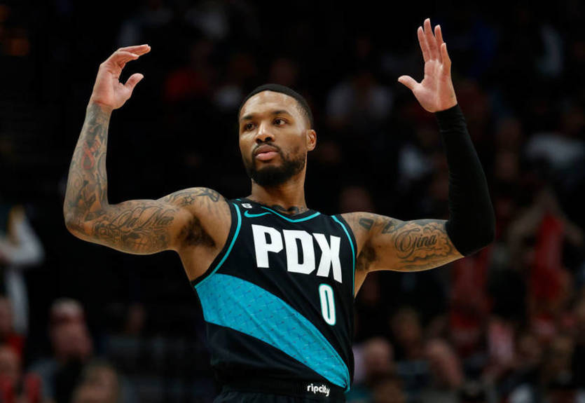 Торонто хоче перехопити Лілларда у Маямі Торонто хоче перехопити Лілларда у Маямі