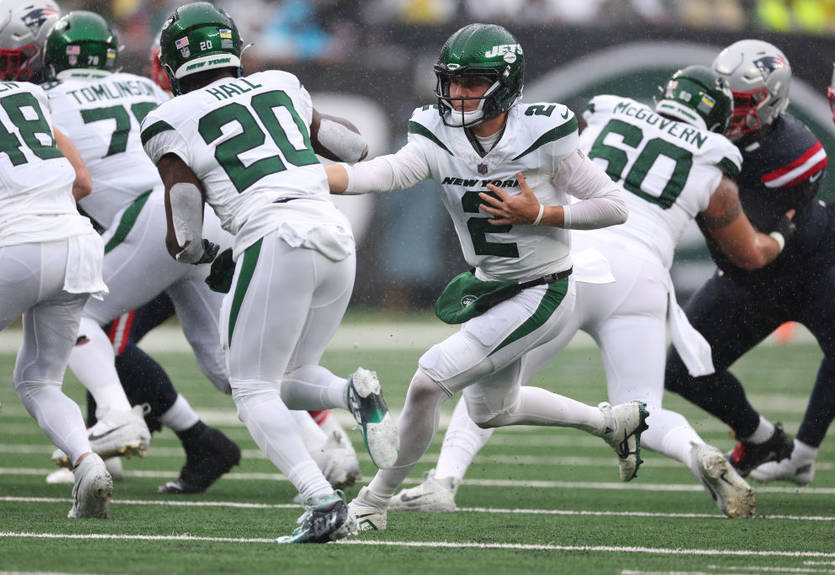 Команда з американського футболу провела матч із прапором України на шоломах