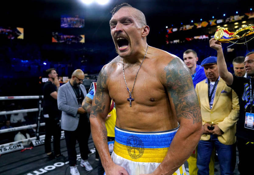 "Готовий битися": Усик лаконічно відреагував на оголошення поєдинку з Ф'юрі