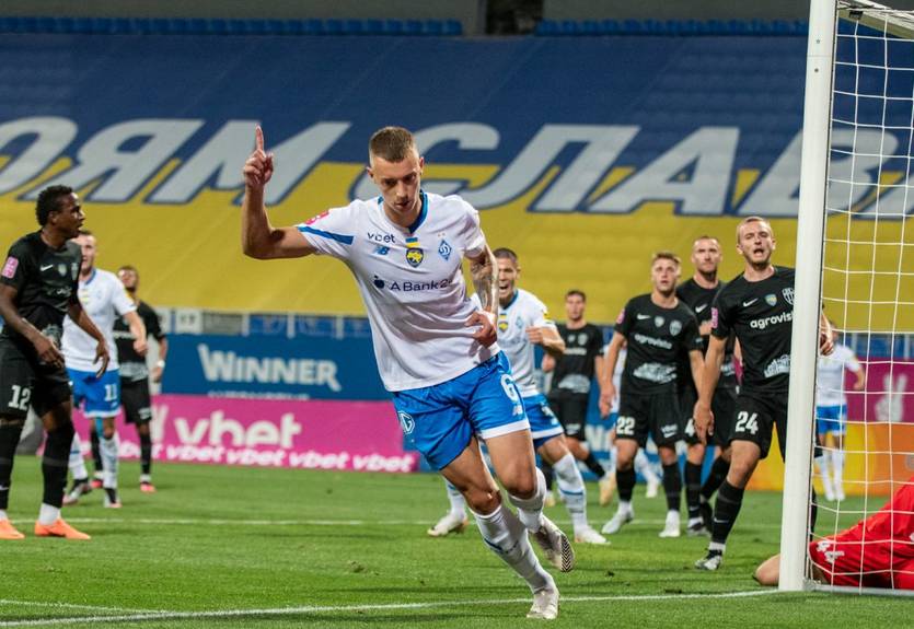 Футболист Динамо: Мечтал о том, чтобы болельщики клуба скандировали мою фамилию