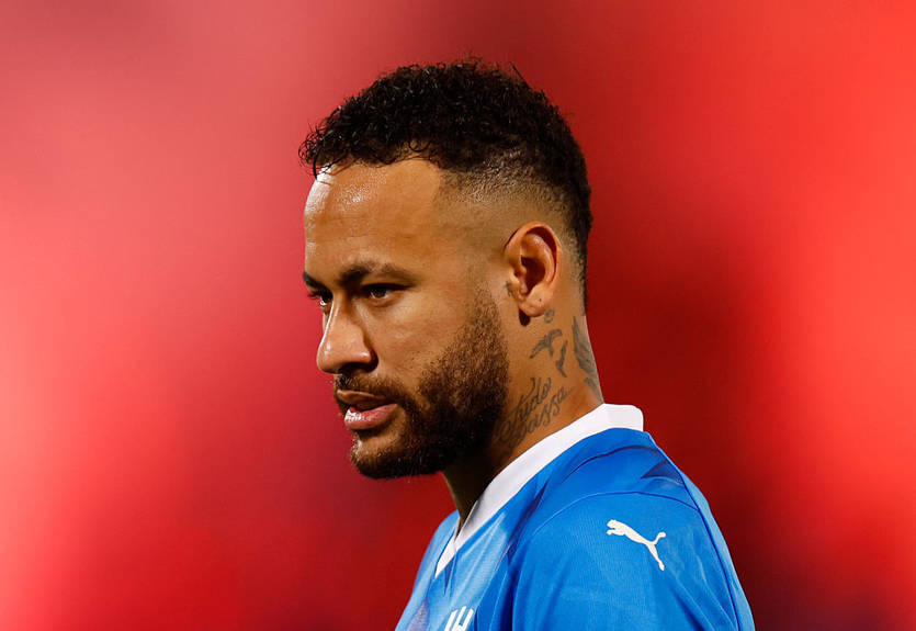 Неймар шокирован качеством газона, на котором Аль-Хиляль сыграет в азиатской Лиге чемпионов