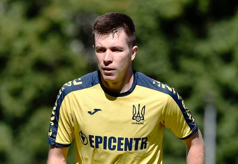 Хавбека СК Дніпро-1 довикликали до збірної України Хавбека СК Дніпро-1 довикликали до збірної України