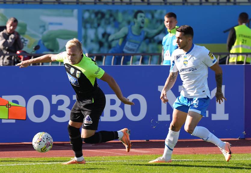 Камбек Полісся в меншості, перемога над Динамо та вихід у лідери: огляд матчу УПЛ