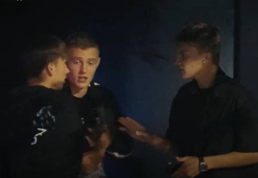 Три игрока Динамо U-19 были замечены в караоке-баре во время комендантского часа в Киеве