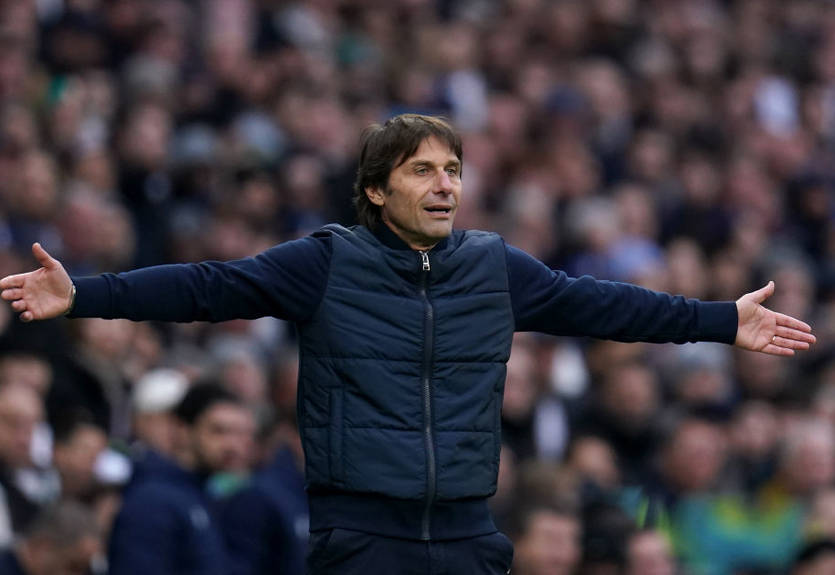 Екс-тренер Інтера та Челсі - головний кандидат на посаду тренера Наполі