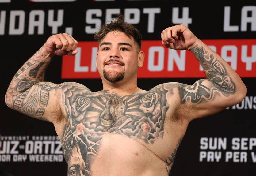 Менеджер Чжилея оцінив імовірність проведення бою з Руїсом