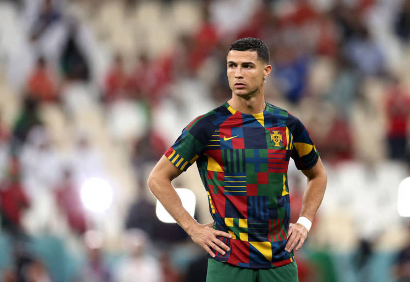 "Ох уж это новое поколение": игрок сборной Португалии изящно потроллил Роналду "Ох уж это новое поколение": игрок сборной Португалии изящно потроллил Роналду