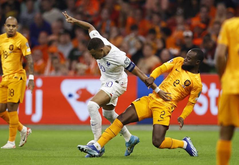 Дубль Мбаппе приносить Франції перемогу над Нідерландами Дубль Мбаппе приносить Франції перемогу над Нідерландами