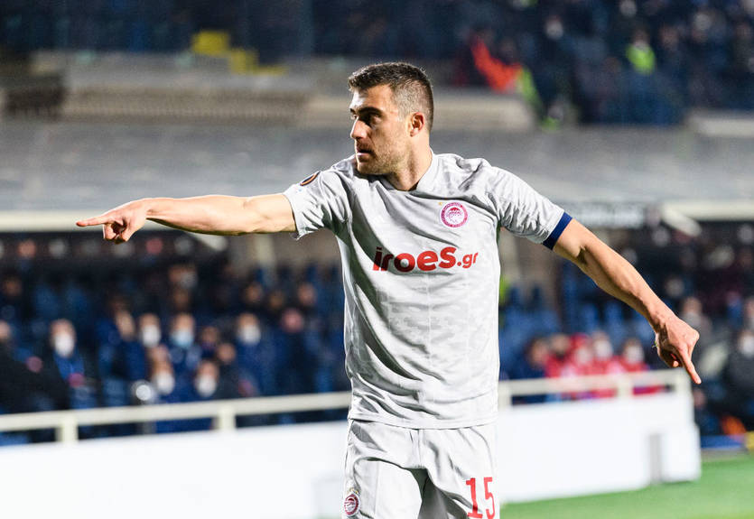 Баварія може посилитися екс-захисником Арсеналу та Борусії Дортмунд