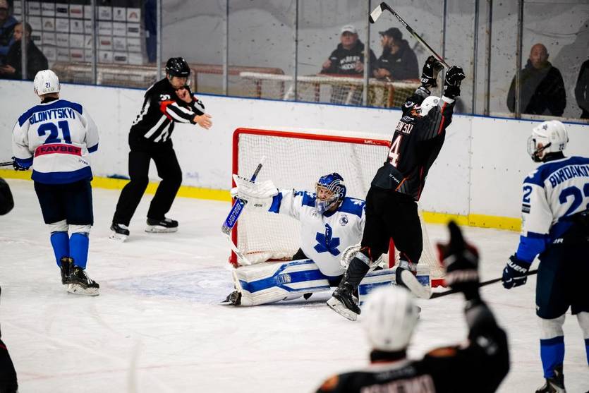 Чемпионат Украины по хоккею / ФХУ