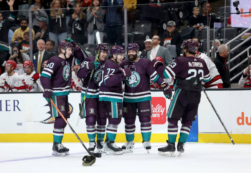 НХЛ: Оттава и Анахайм устроили разгромы своих соперников НХЛ: Оттава и Анахайм устроили разгромы своих соперников