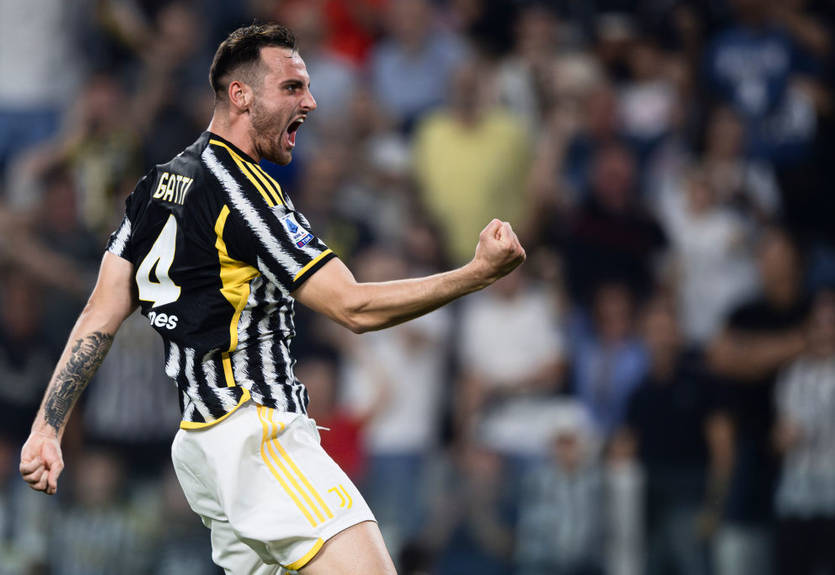 Ювентус в ближайшее время продлит контракт со своим центрбеком