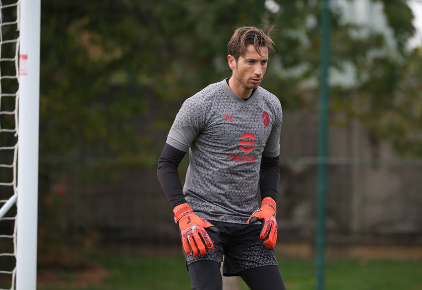 Мілан втратив резервного воротаря напередодні матчу з Ювентусом