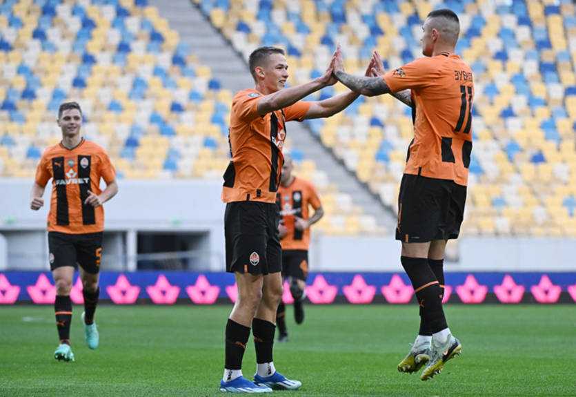 Шахтер добыл разгромную победу в дебютном матче Срны