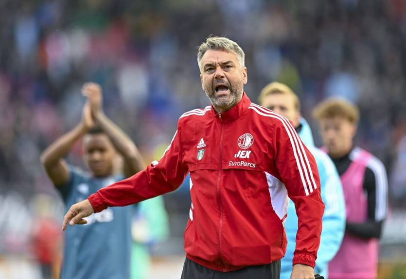 Помічник тренера нідерландського клубу може очолити Шахтар