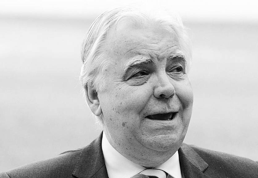 Президент клуба АПЛ умер в возрасте 78 лет