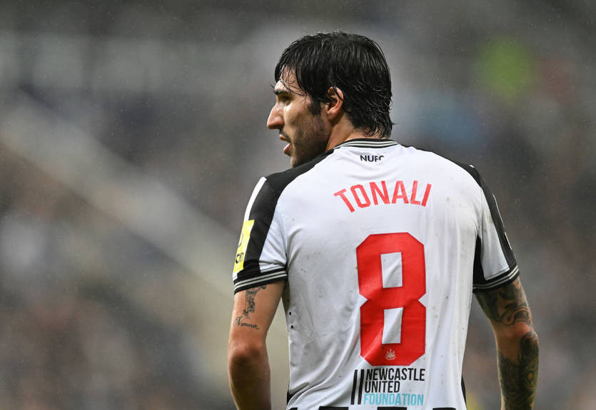 Тоналі отримав практично річну дискваліфікацію через ставки - Романо