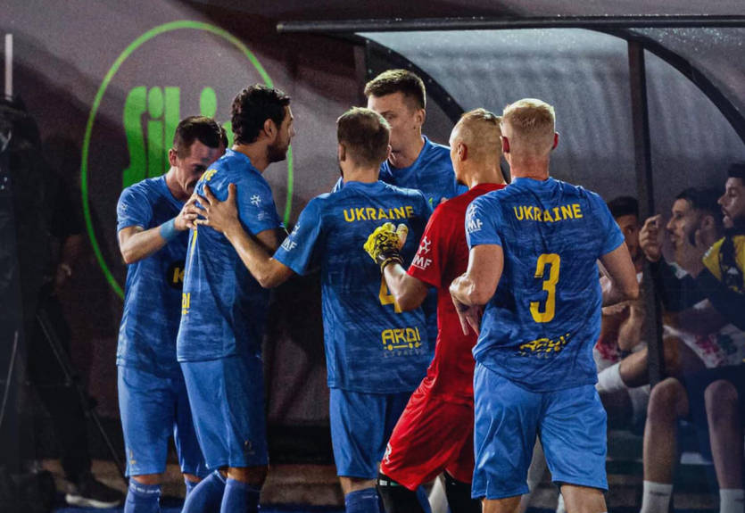 Україна розгромно програла Чехії та вилетіла з чемпіонату світу з міні-футболу