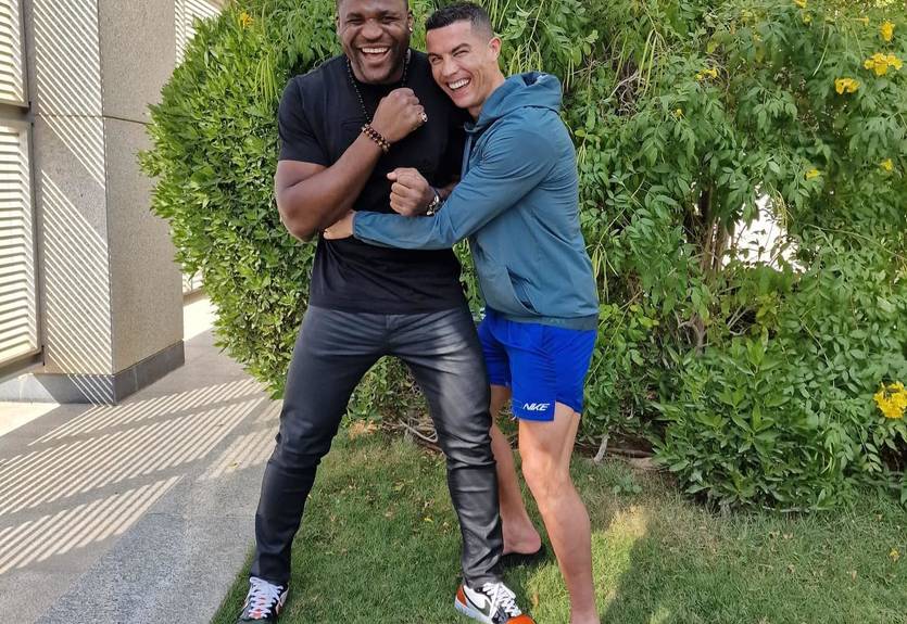 Роналду встретился с Нганну и получил предложение посетить его бой с Фьюри