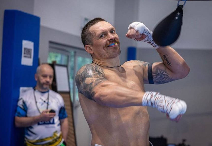 "Будь обережним, він мені потрібен": Усик попросив Нганну не "вбивати" Ф'юрі "Будь обережним, він мені потрібен": Усик попросив Нганну не "вбивати" Ф'юрі