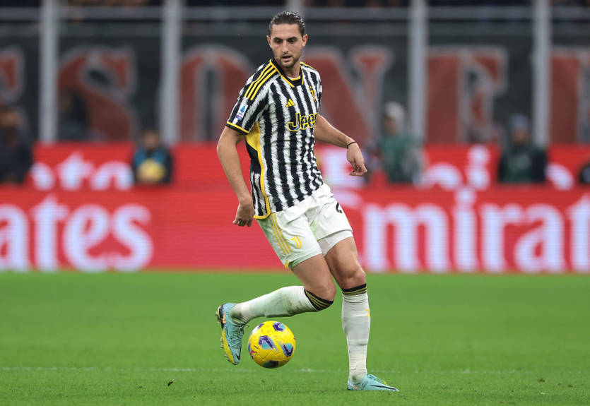 Один из лидеров Ювентуса не спешит продлевать контракт с клубом