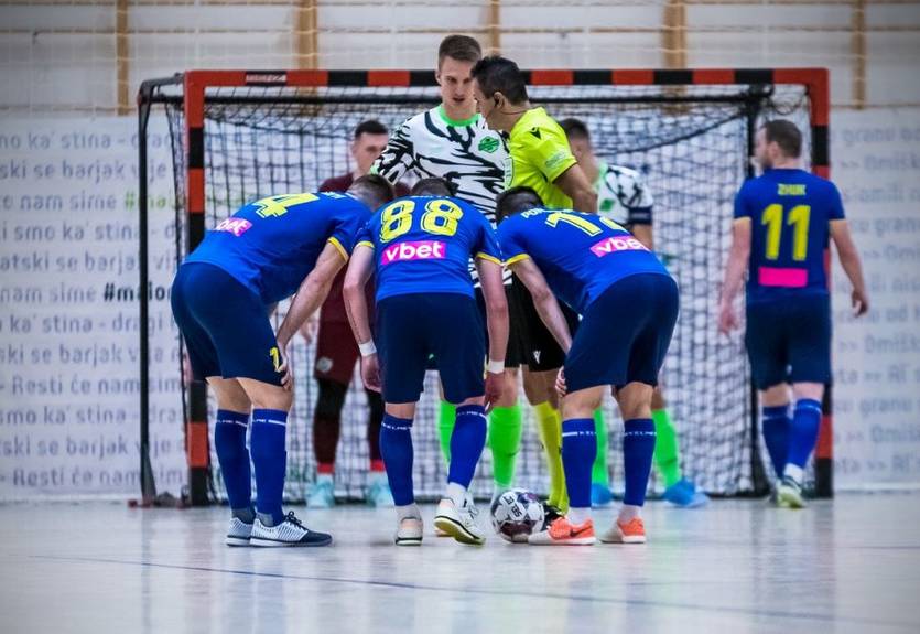 ХІТ - Аят: відео онлайн-трансляція Ліги чемпіонів з футзалу ХІТ - Аят: відео онлайн-трансляція Ліги чемпіонів з футзалу