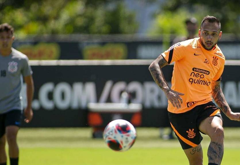 Шахтер решил, что делать с легионером, который не хочет возвращаться в Украину