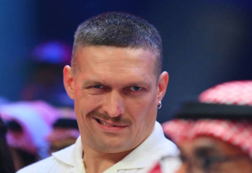 Усик - Ф'юрі: Я чекаю на бій 23 грудня Усик - Ф'юрі: Я чекаю на бій 23 грудня
