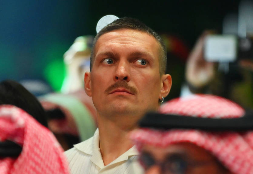 "Возможно, Тайсон не воспринимал его всерьез": Усик оценил спорную победу Фьюри над Нганну "Возможно, Тайсон не воспринимал его всерьез": Усик оценил спорную победу Фьюри над Нганну