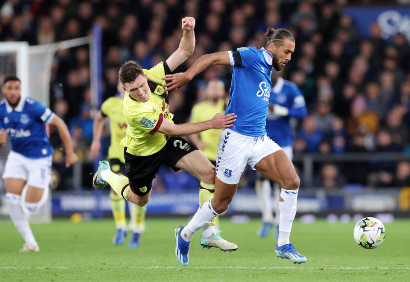Эвертон с Миколенко в основе одолел Бернли