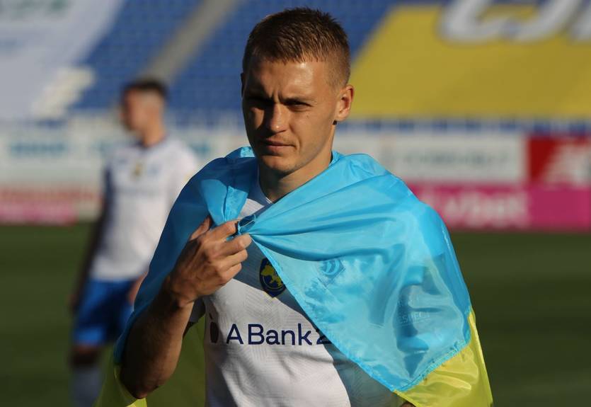 Буяльский ответил на подозрения, что игроки Динамо "плавили" Луческу
