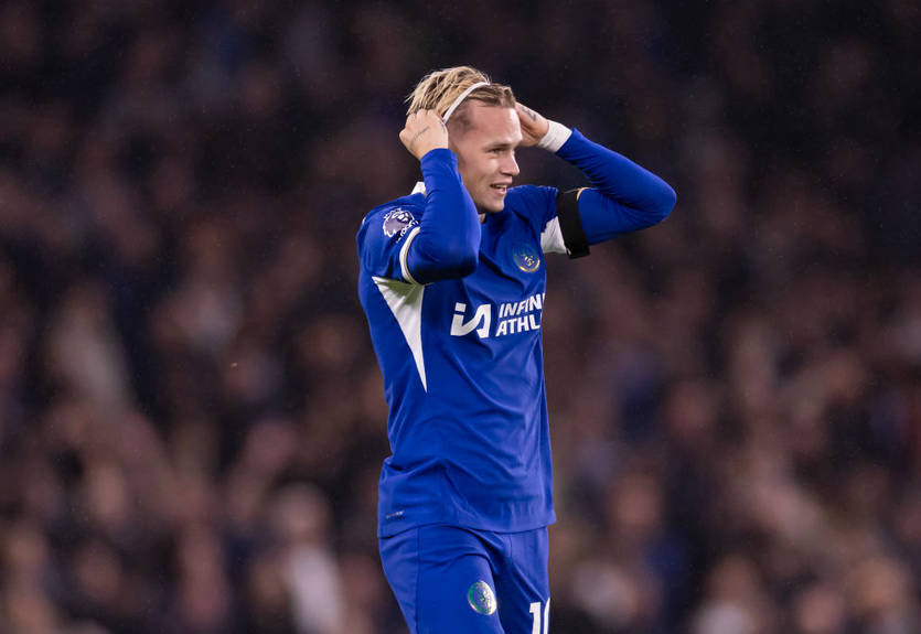 Мудрик в Instagram запропонував "зустрітися на мосту" російській моделі