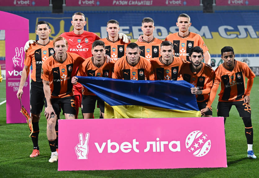 Японський клуб проведе благодійний матч із Шахтарем