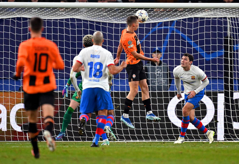 "Якби не кацапи, то побачили б це на Донбас Арені": Реакція Мережі на перемогу Шахтаря над Барселоною