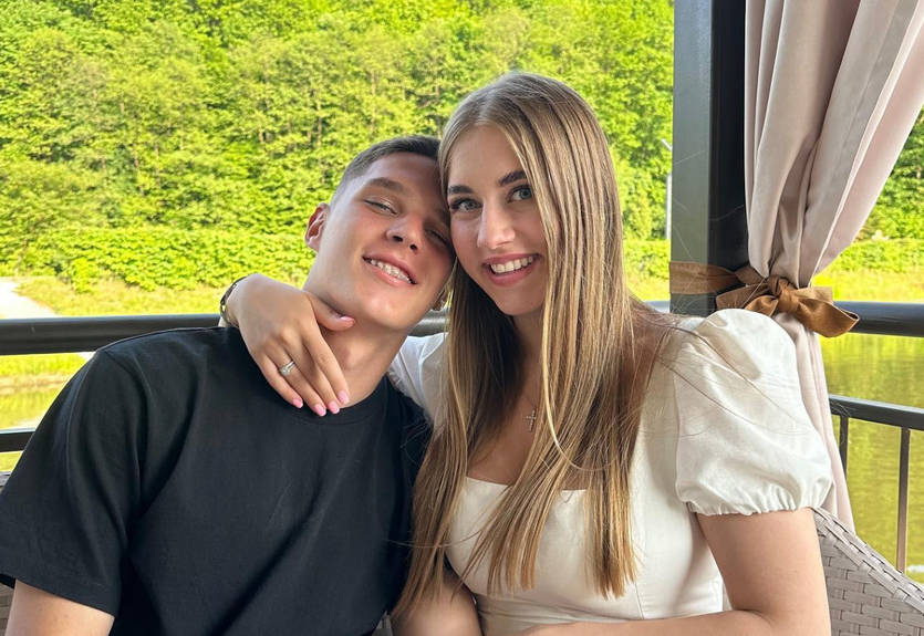 "Я так пишаюся": кохана Судакова мило привітала чоловіка з перемогою над Барселоною