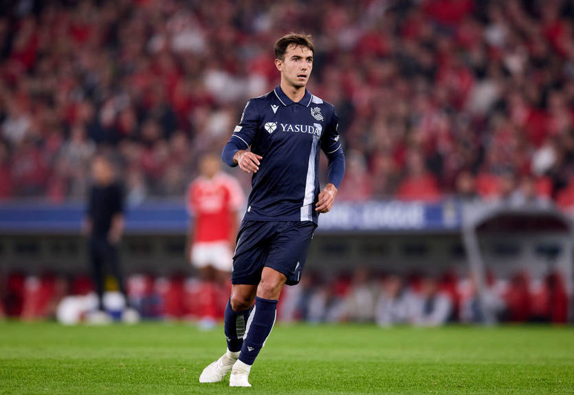 Бавария нацелилась на подписание хавбека сборной Испании