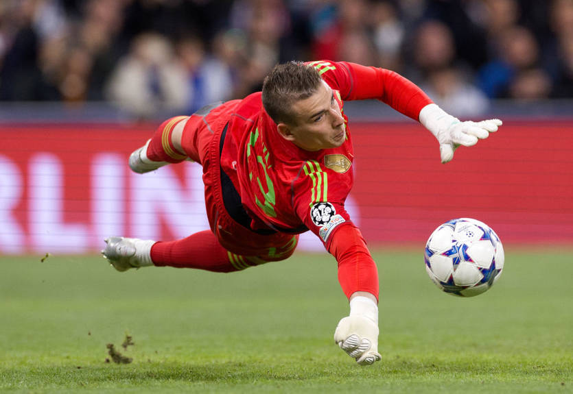 Лунін і захисник Шахтаря потрапили до команди тижня Ліги чемпіонів