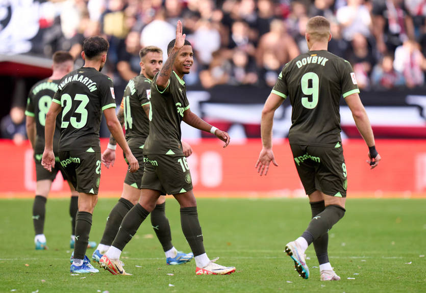 Связка Цыганков - Довбик помогла Жироне добыть победу над Райо Вальекано