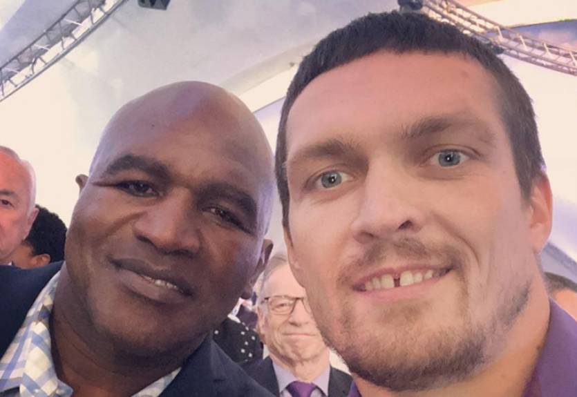 Холифилд назвал условия для победы Усика в бою с Фьюри