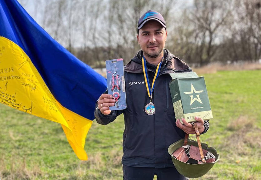 Український рибалка, який втік, подякував росіянам за підтримку