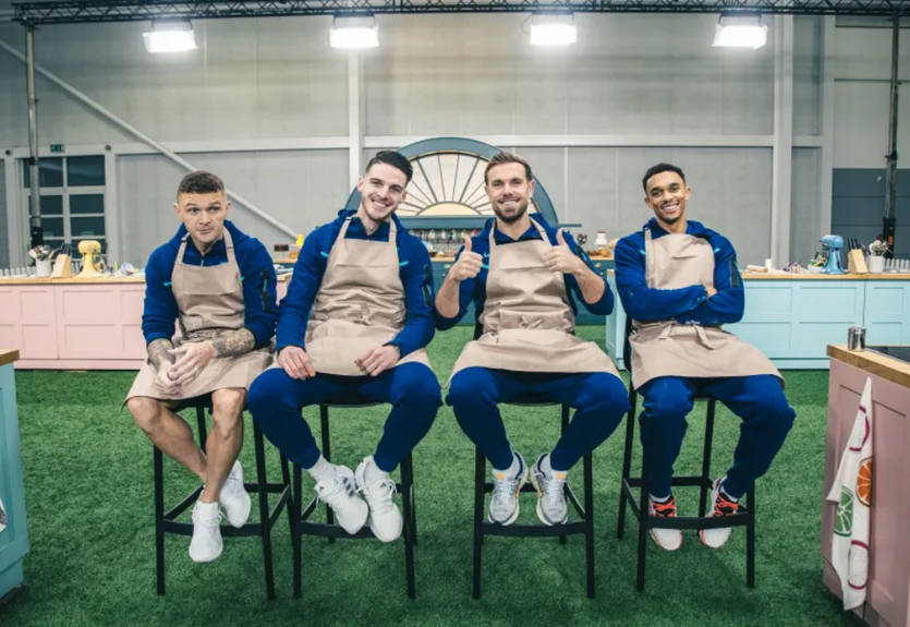 Майстер-шеф відпочиває: Зірки збірної Англії спекли печиво у вигляді легендарних гравців