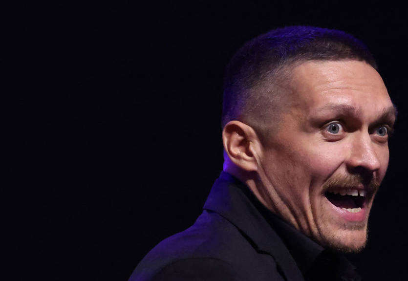 "Я там танцюю і співаю": Усик заявив, що заліз у голову Ф'юрі "Я там танцюю і співаю": Усик заявив, що заліз у голову Ф'юрі